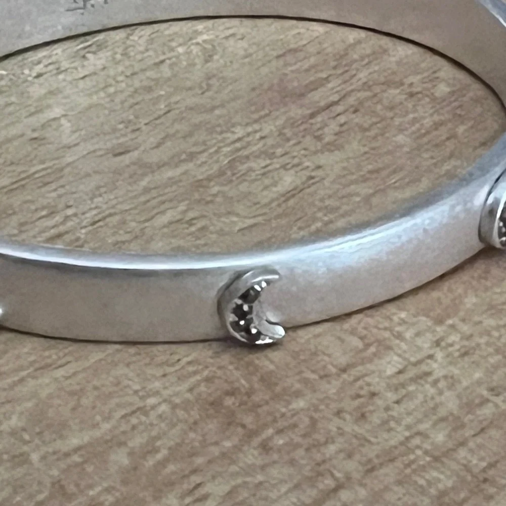 NEW MARLYN SCHIFF Crystal Moon Dance Hinged Bangle Bracelet in Silver Tone 7.25”